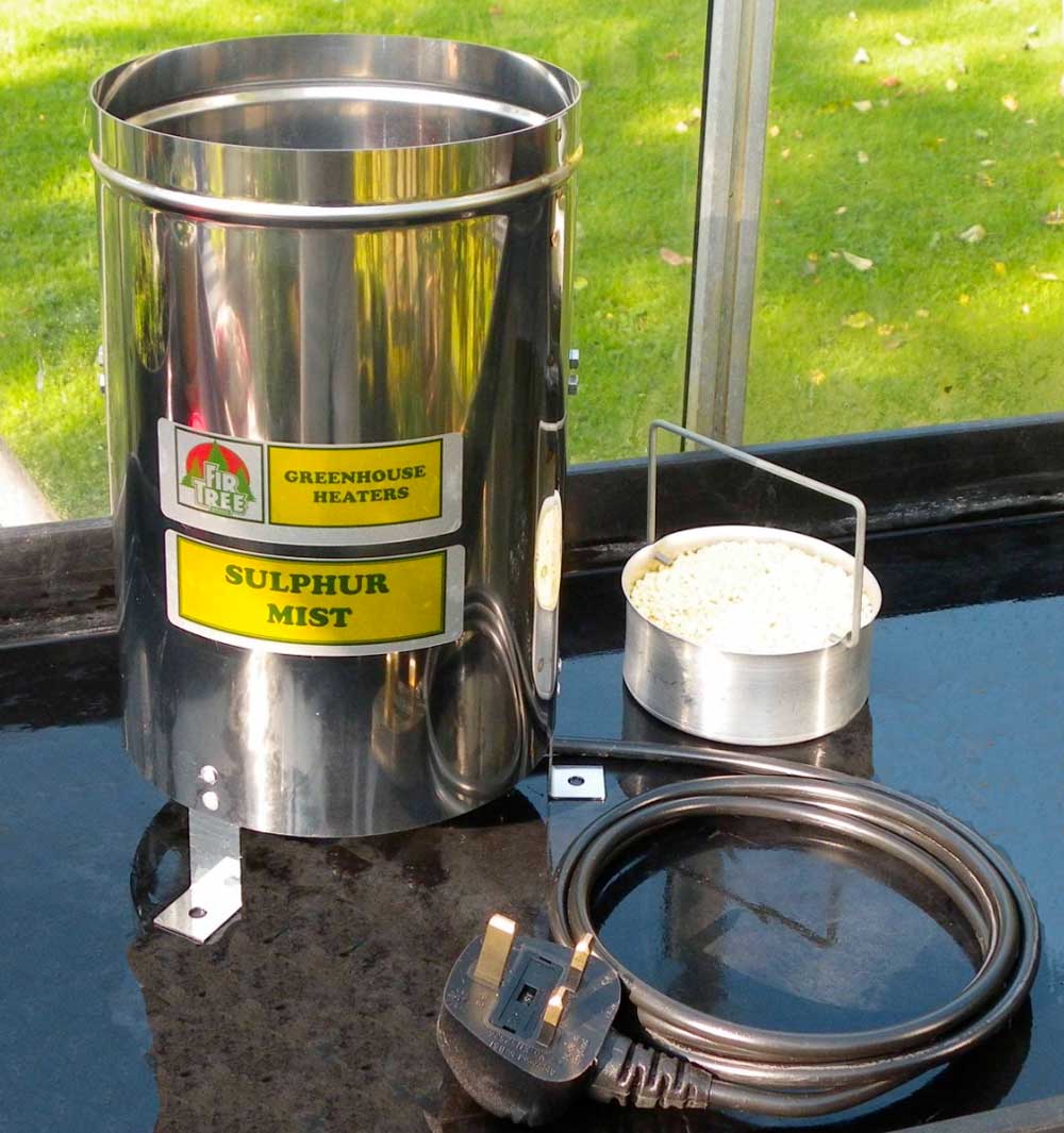 Sulpher mist for greenhouse pest control